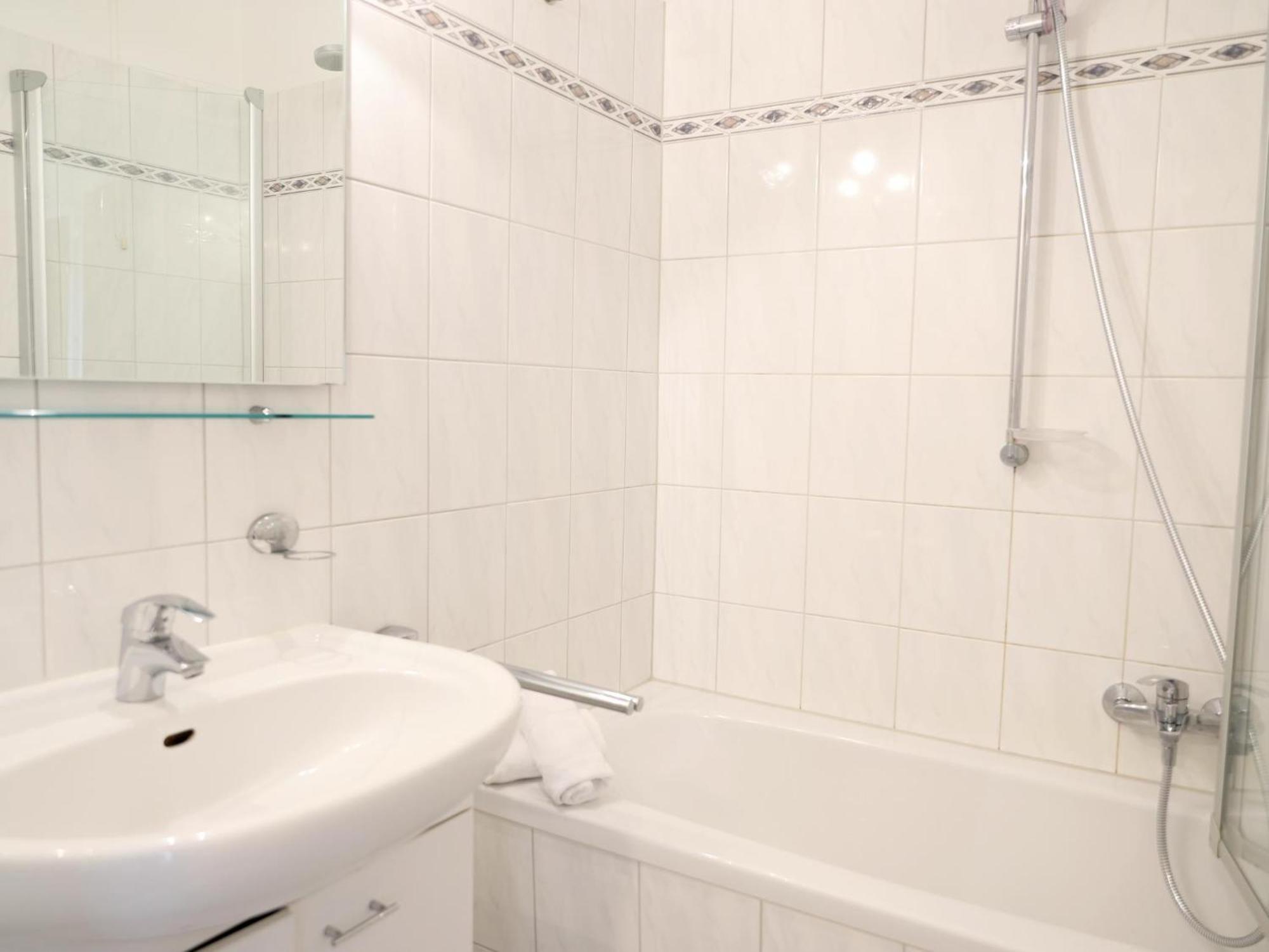 Gemuetliches 2-Zimmer-Appartement Mit Balkon. ヴェスターラント エクステリア 写真