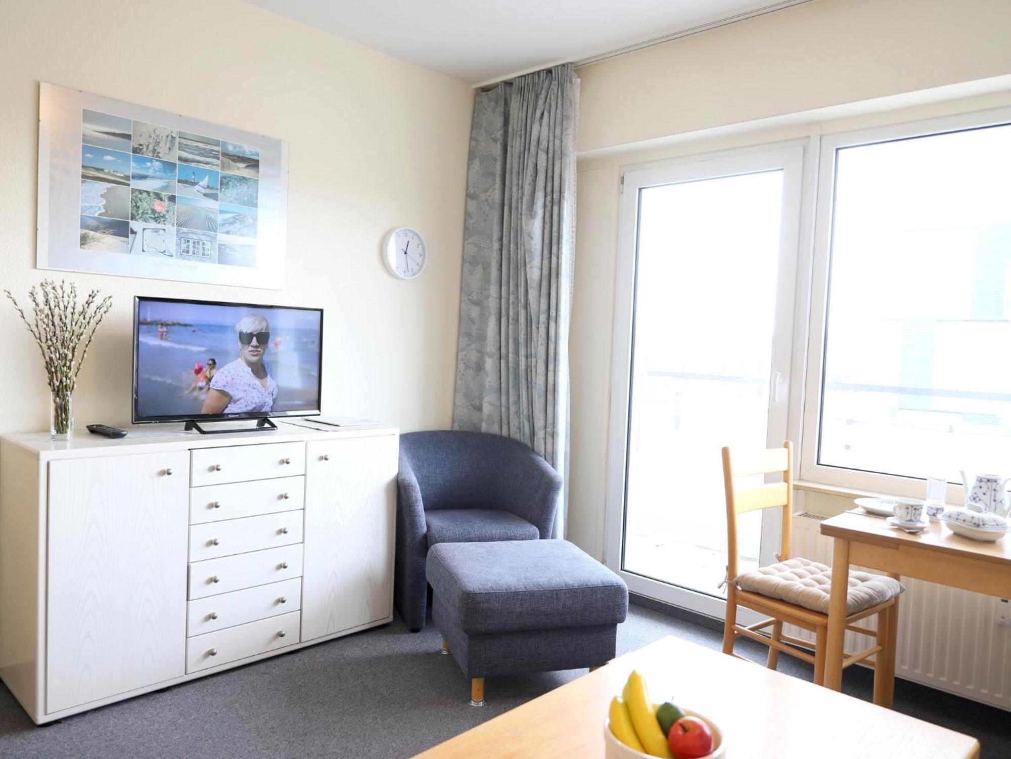 Gemuetliches 2-Zimmer-Appartement Mit Balkon. ヴェスターラント エクステリア 写真